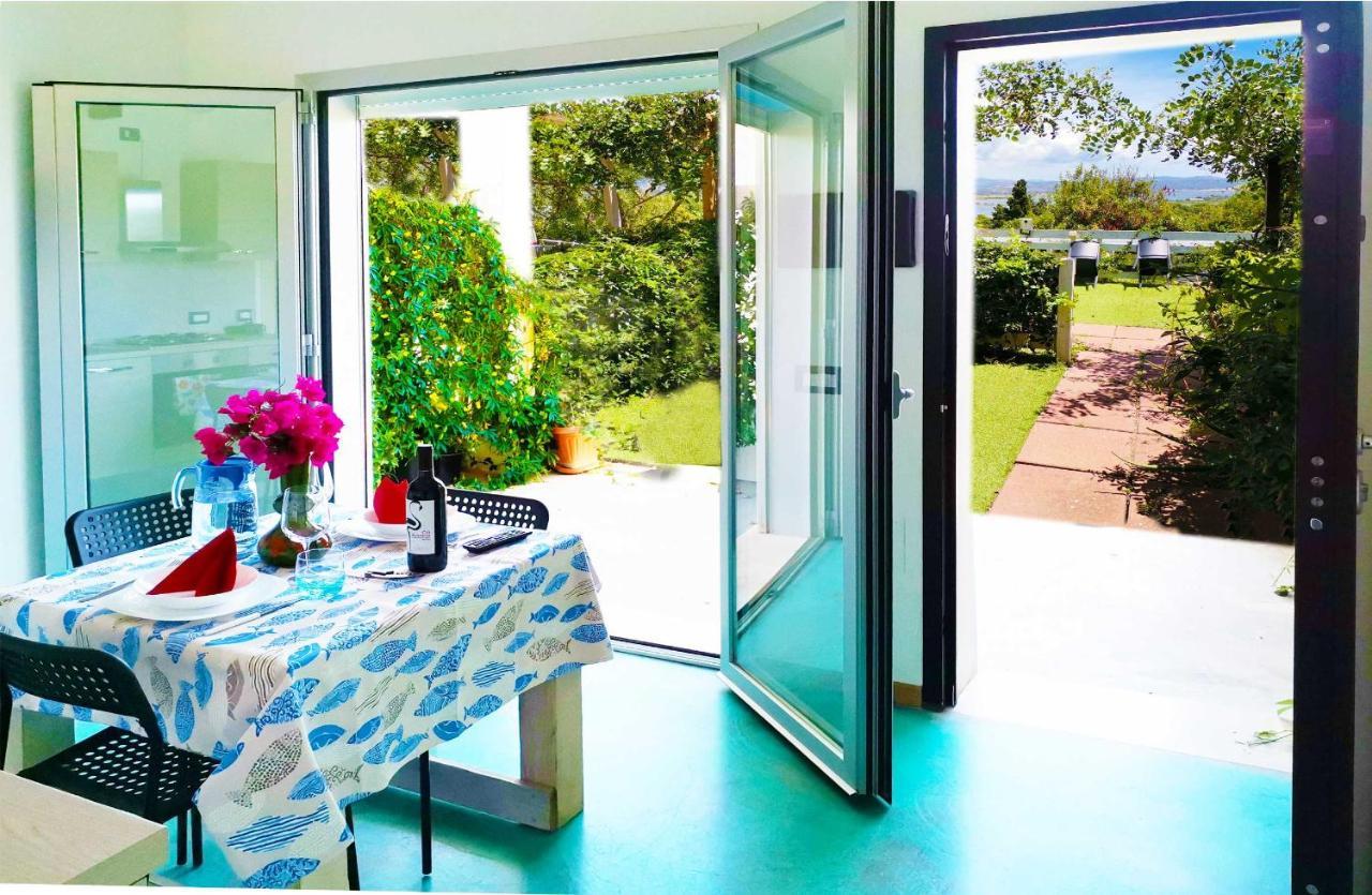 Panohome Porto Pino Exteriör bild