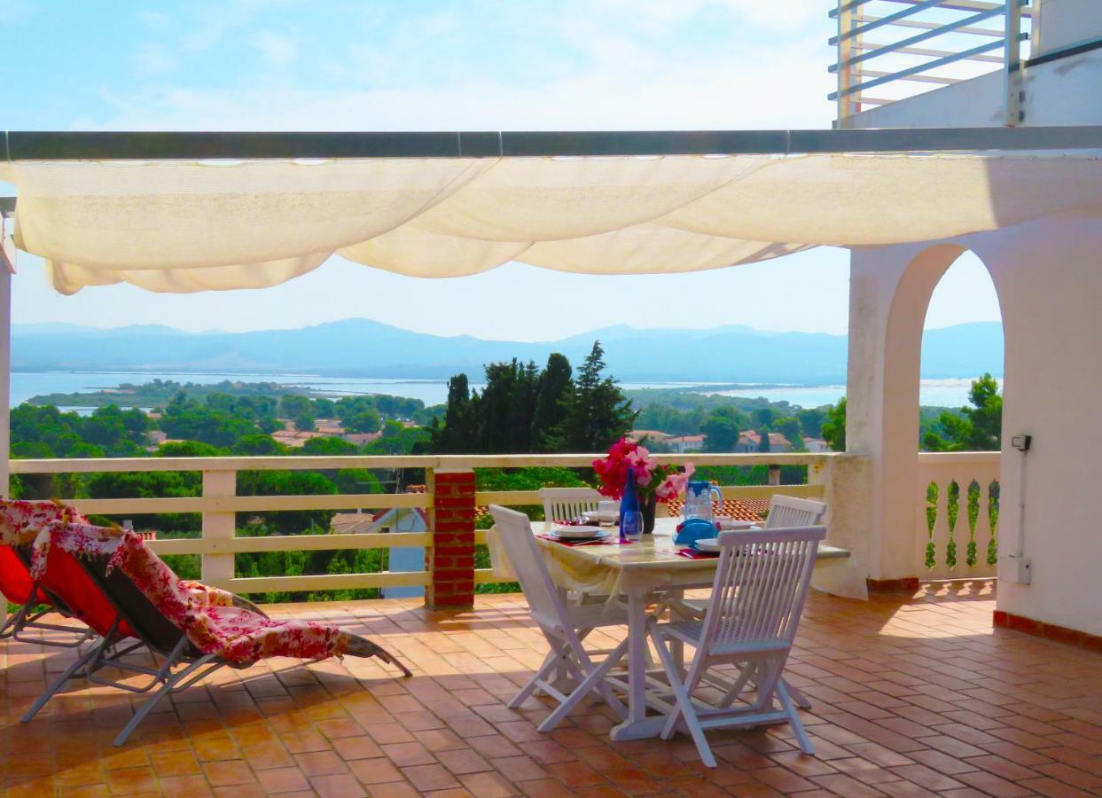 Panohome Porto Pino Exteriör bild
